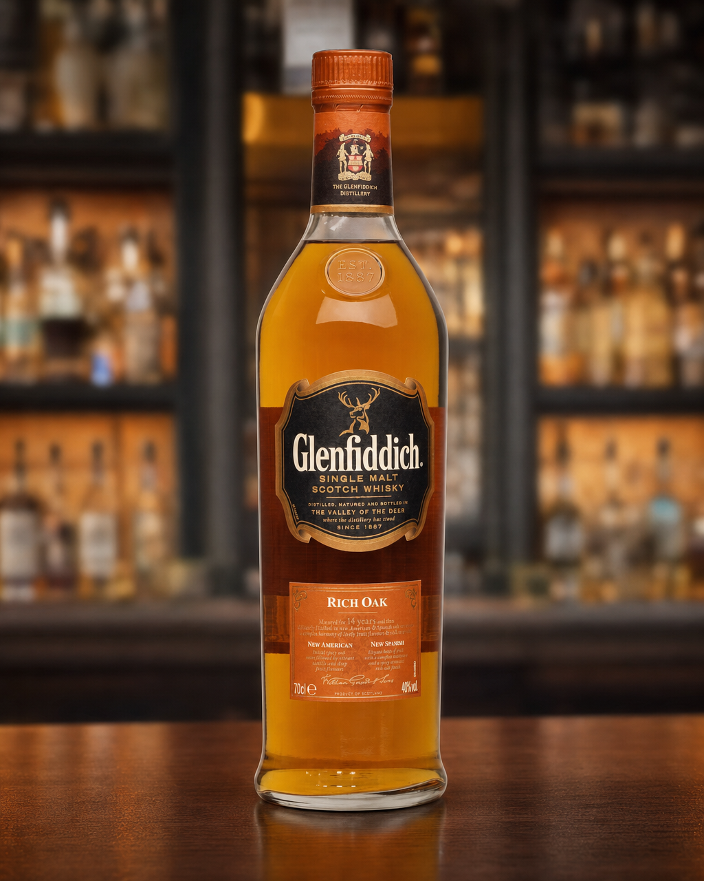 Glenfiddich 14 Year Old Rich Oak bottle, alternate view