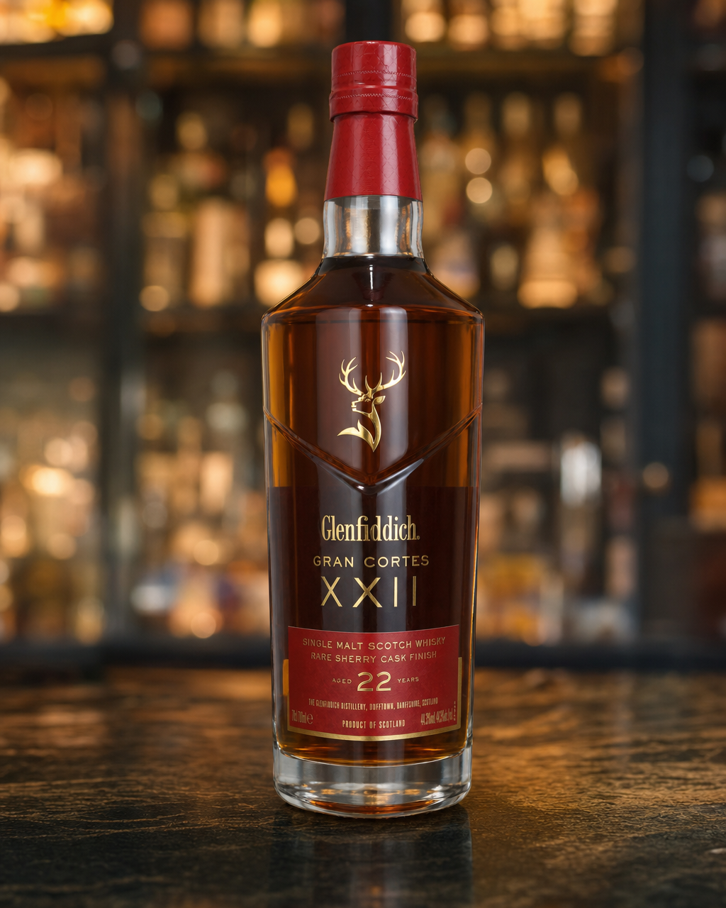 Glenfiddich 22 Year Old Gran Cortes bottle, alternate view