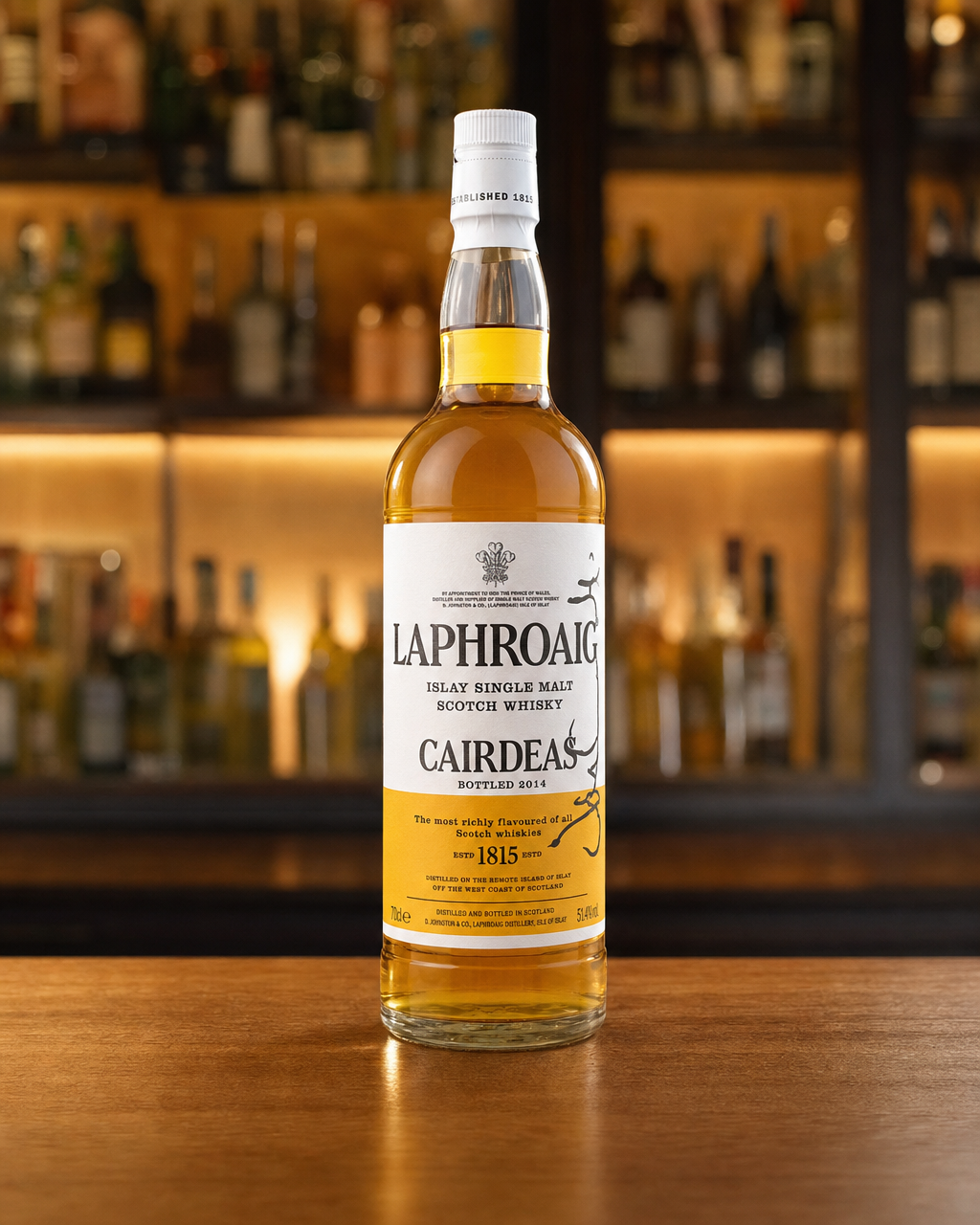 Laphroaig Cairdeas Amontillado Feis Ile 2014 bottle, alternate view